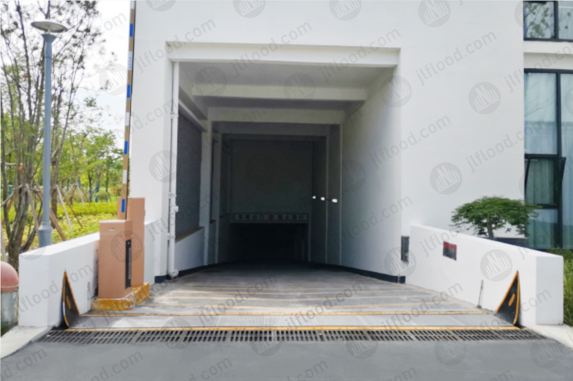 Automatioc Flood Gate -- Garage Cases (8)
